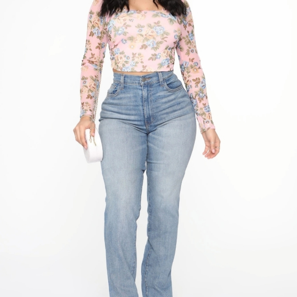 Fashion nova jeans size 13